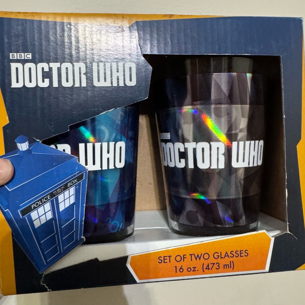 Doctor Who Black Glass Set